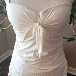 Elegant Cream Strapless Dress
